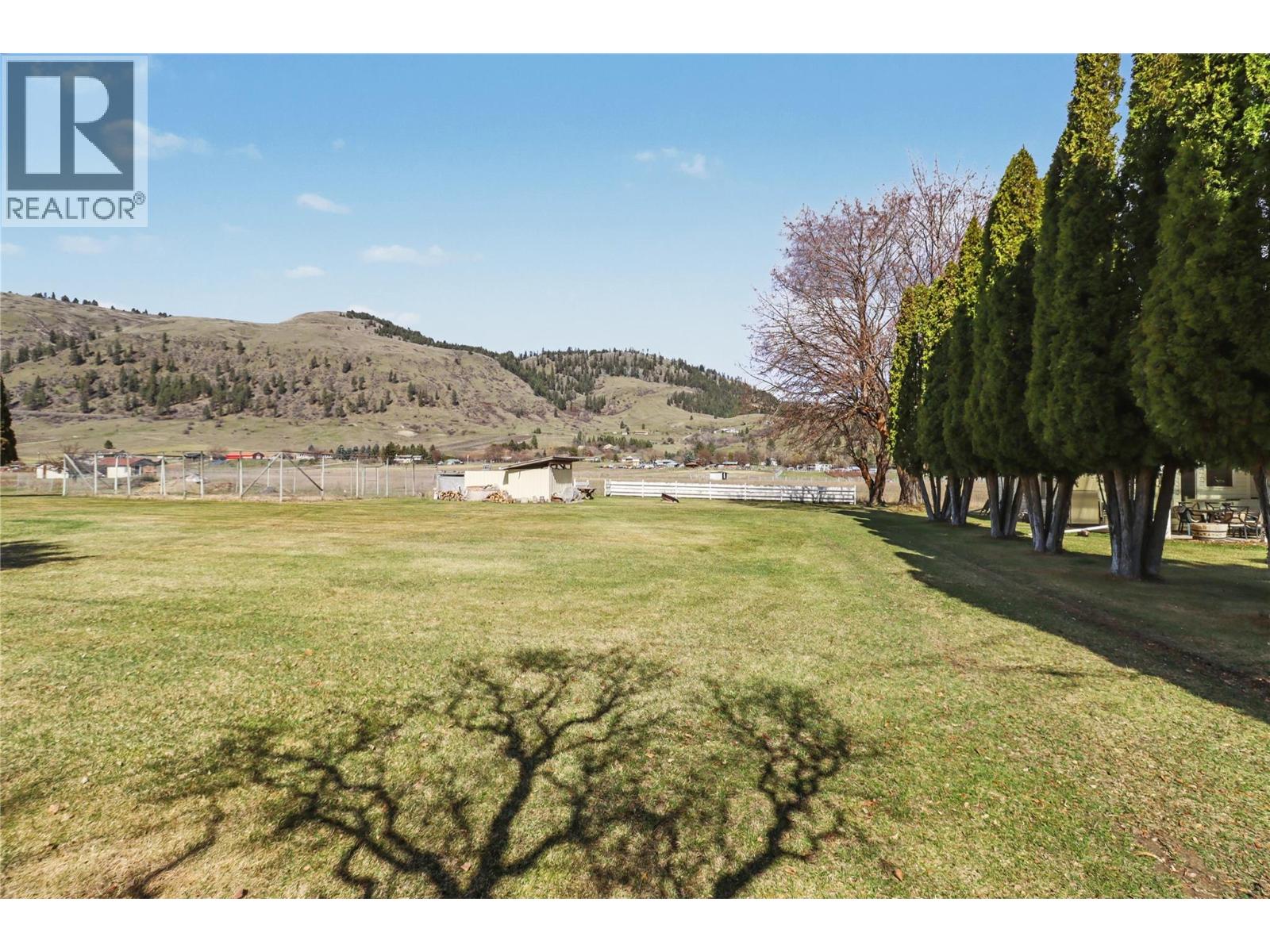 4065 Canning Road, Grand Forks