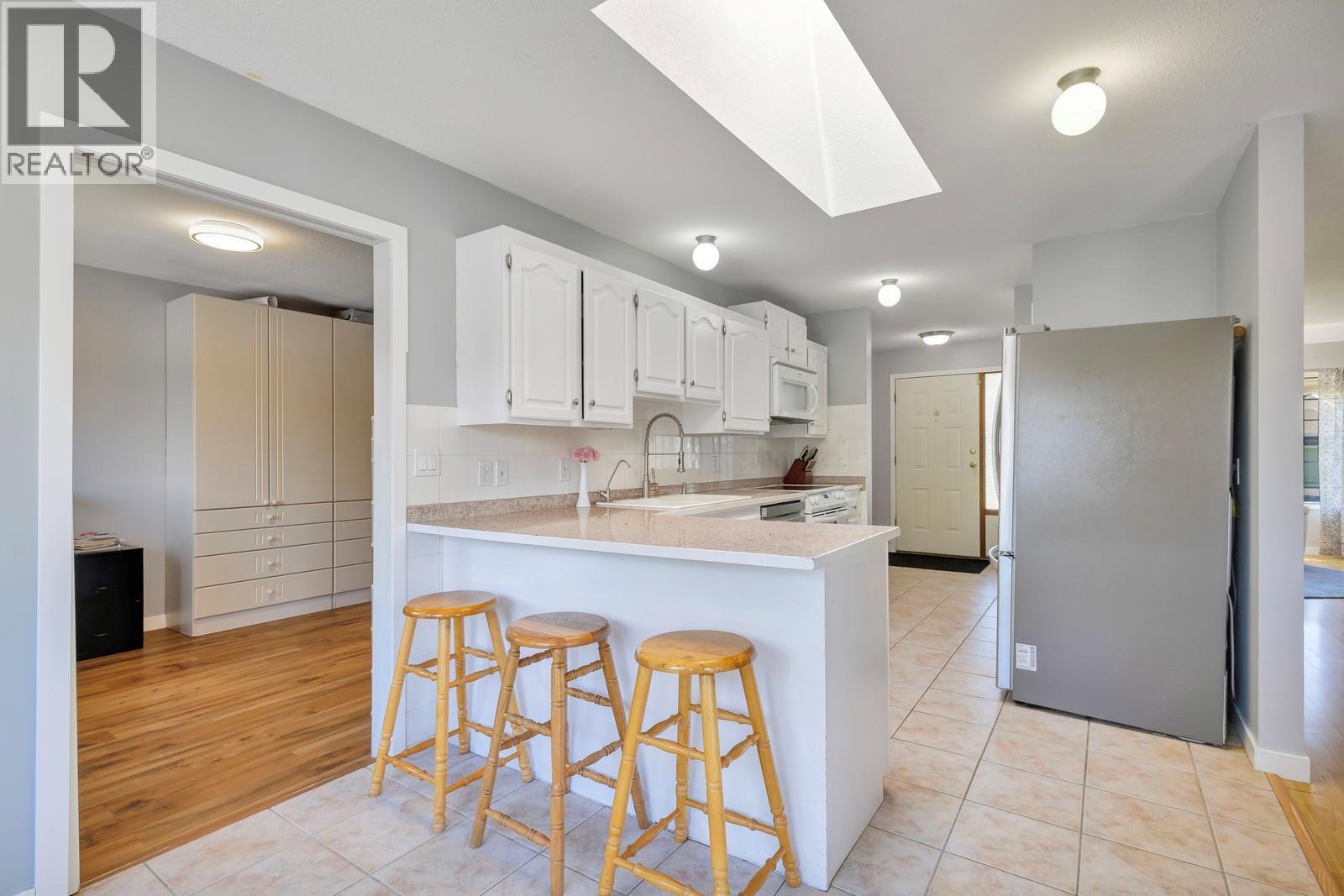  325 McTavish Road, Kelowna