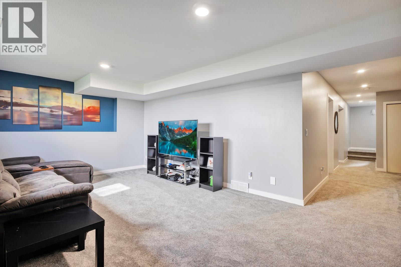  325 McTavish Road, Kelowna