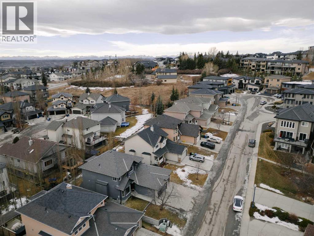 Single Family House for Sale in  Elkton Way SW Springbank Hill Calgary 