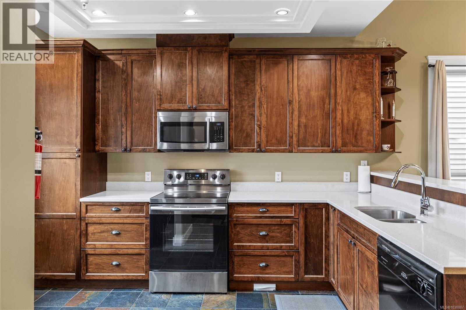 5150 SIMMHER WAY - 14