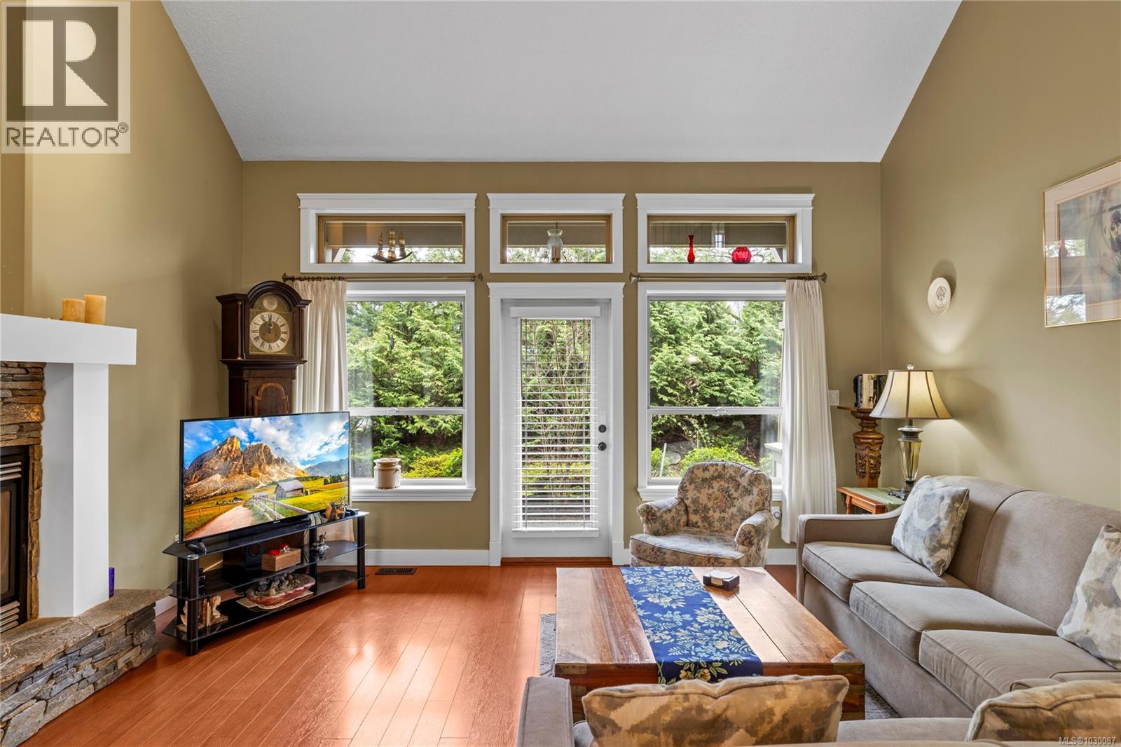 5150 SIMMHER WAY - 5