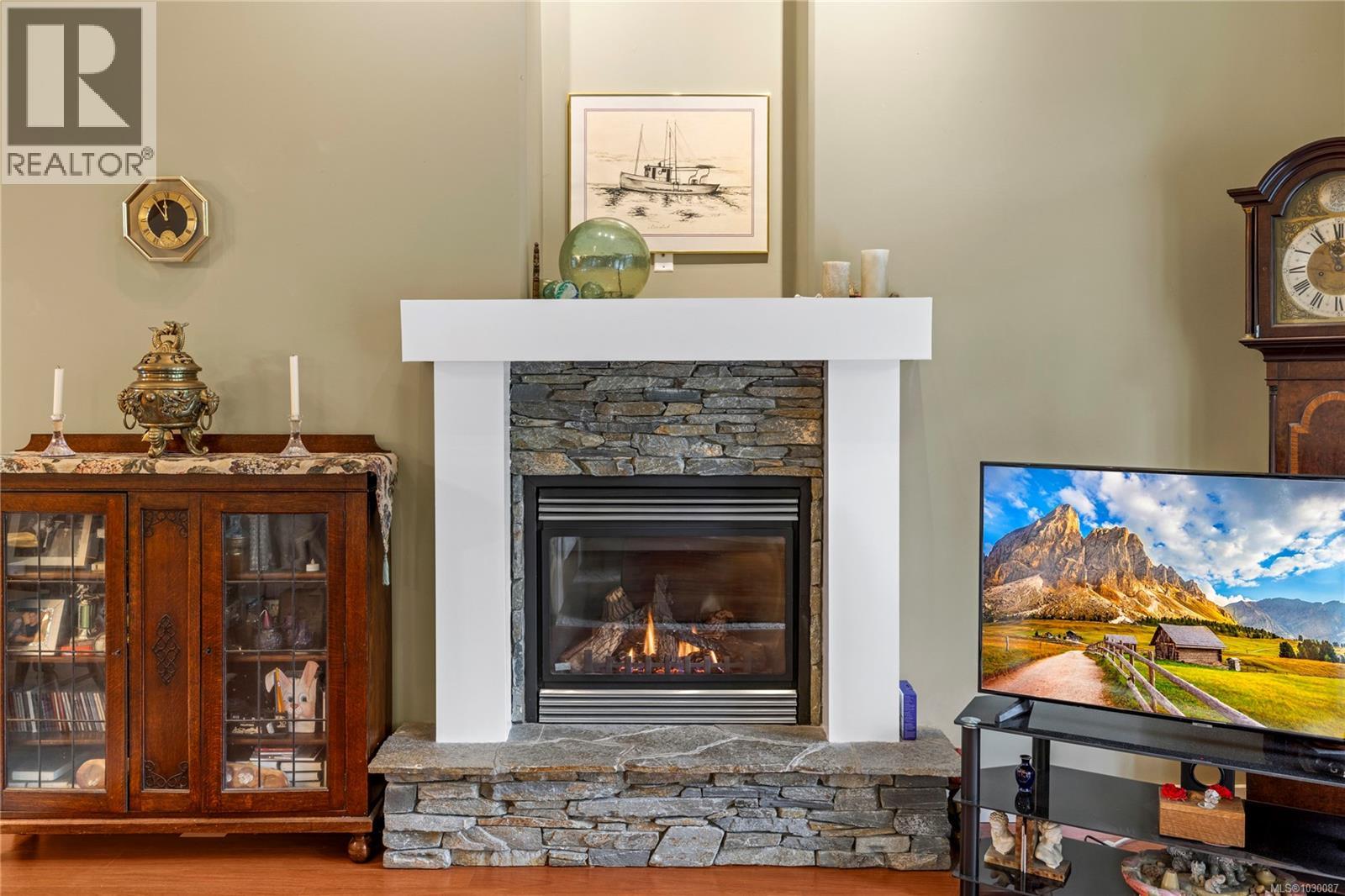 5150 SIMMHER WAY - 8