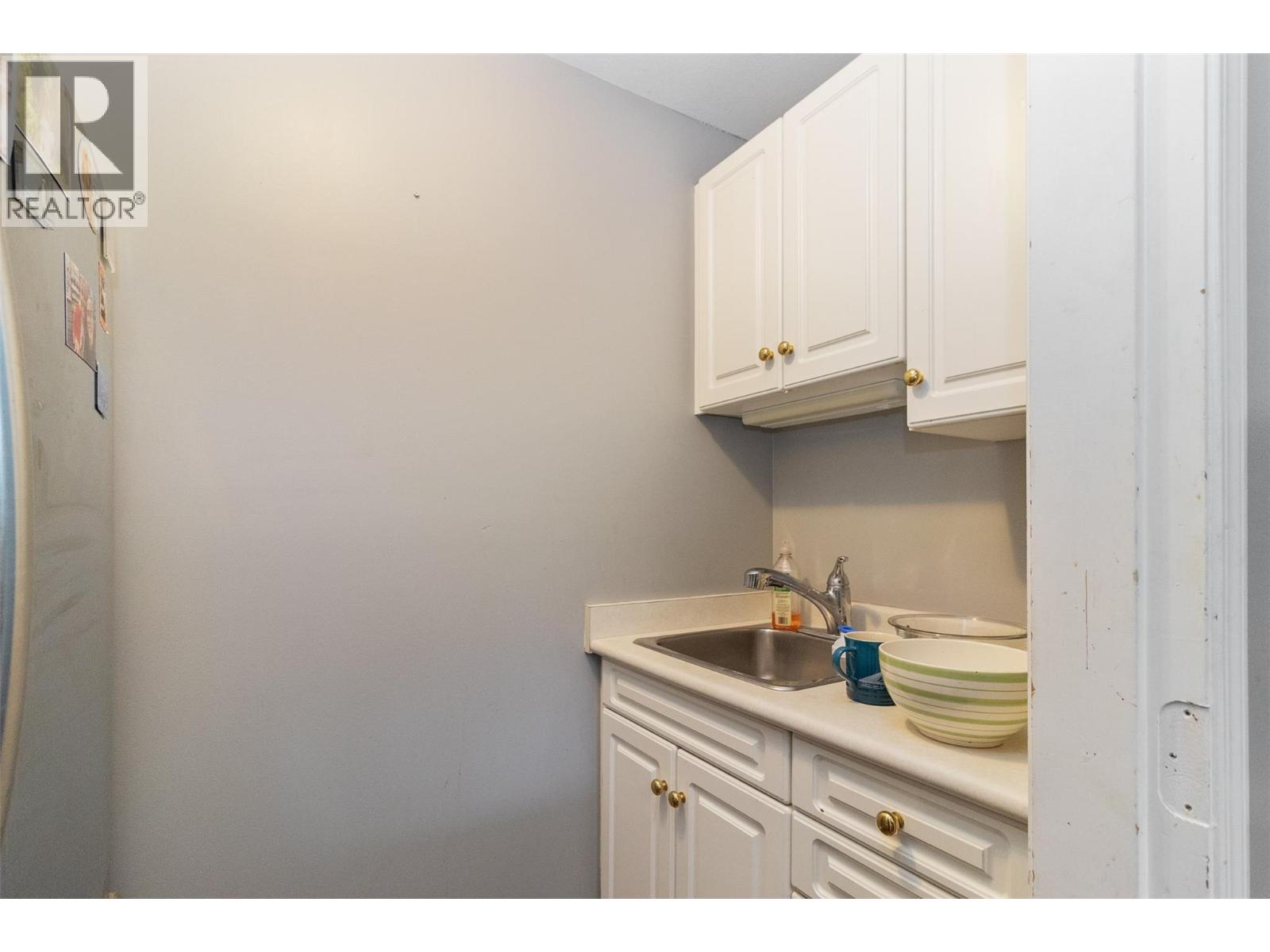  981 Westview Way, West Kelowna