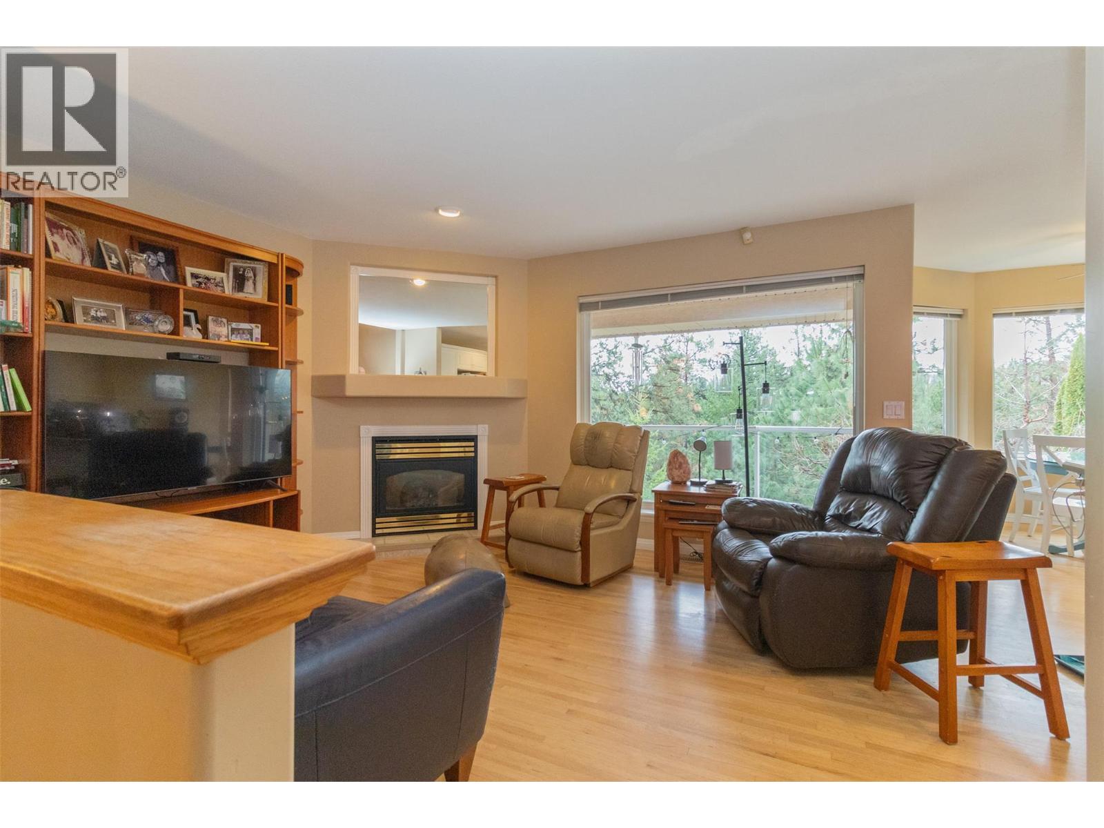  981 Westview Way, West Kelowna