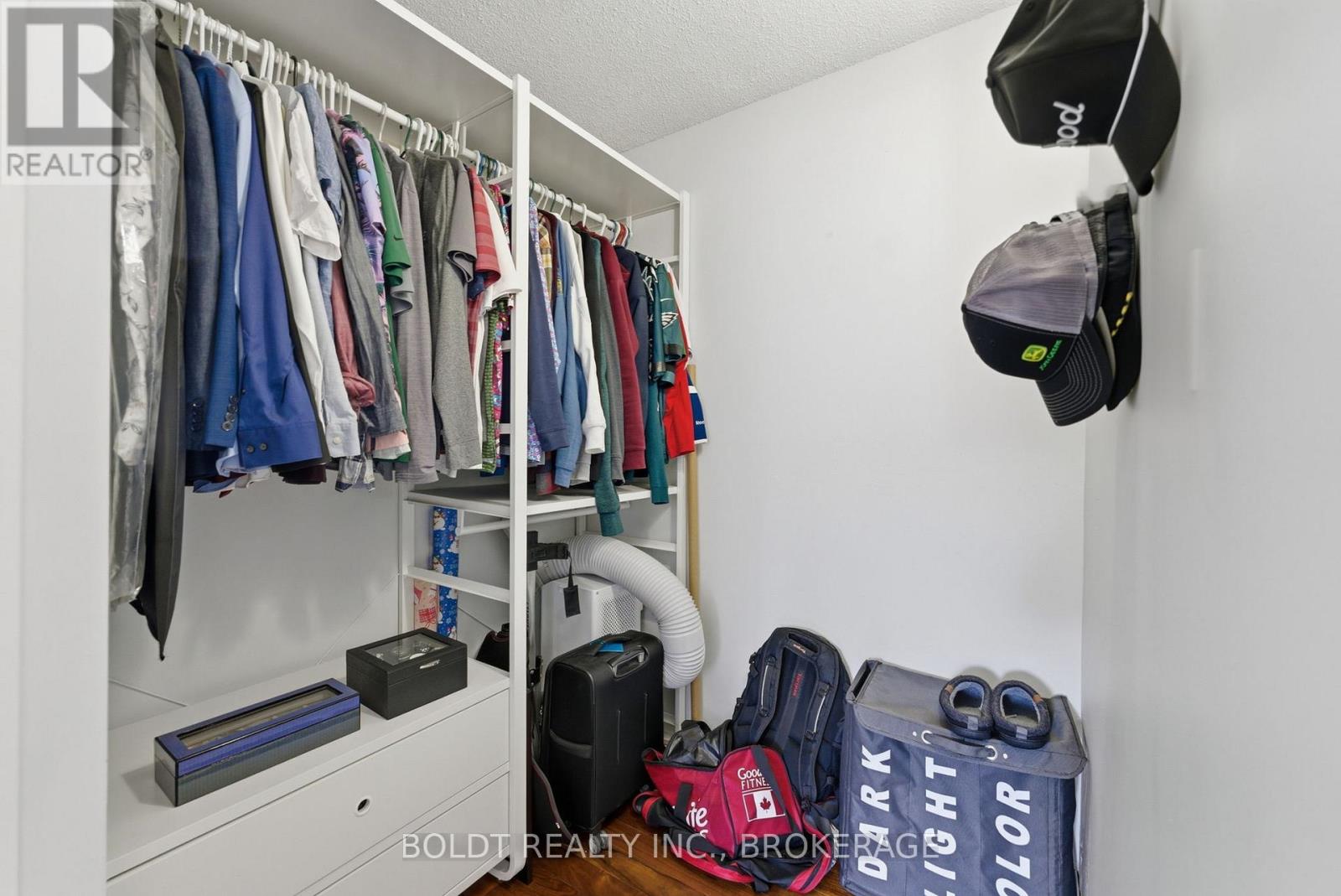 #202 10 AJAX STREET - 15