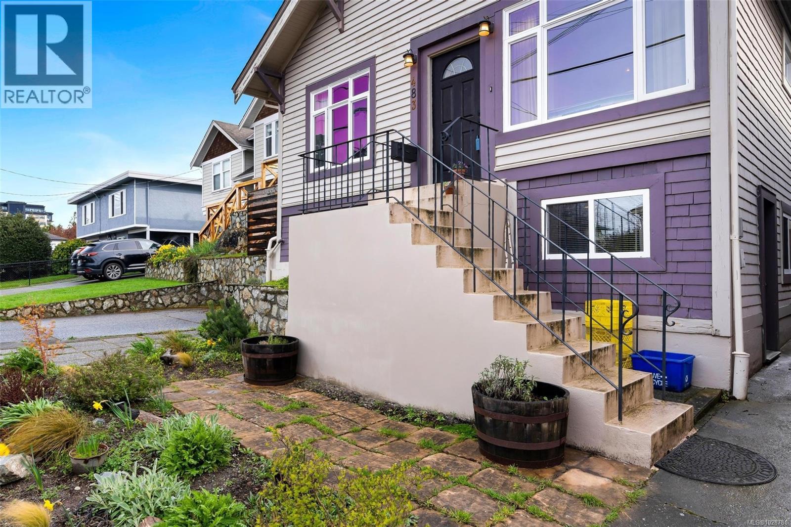  483 Constance Avenue, Esquimalt