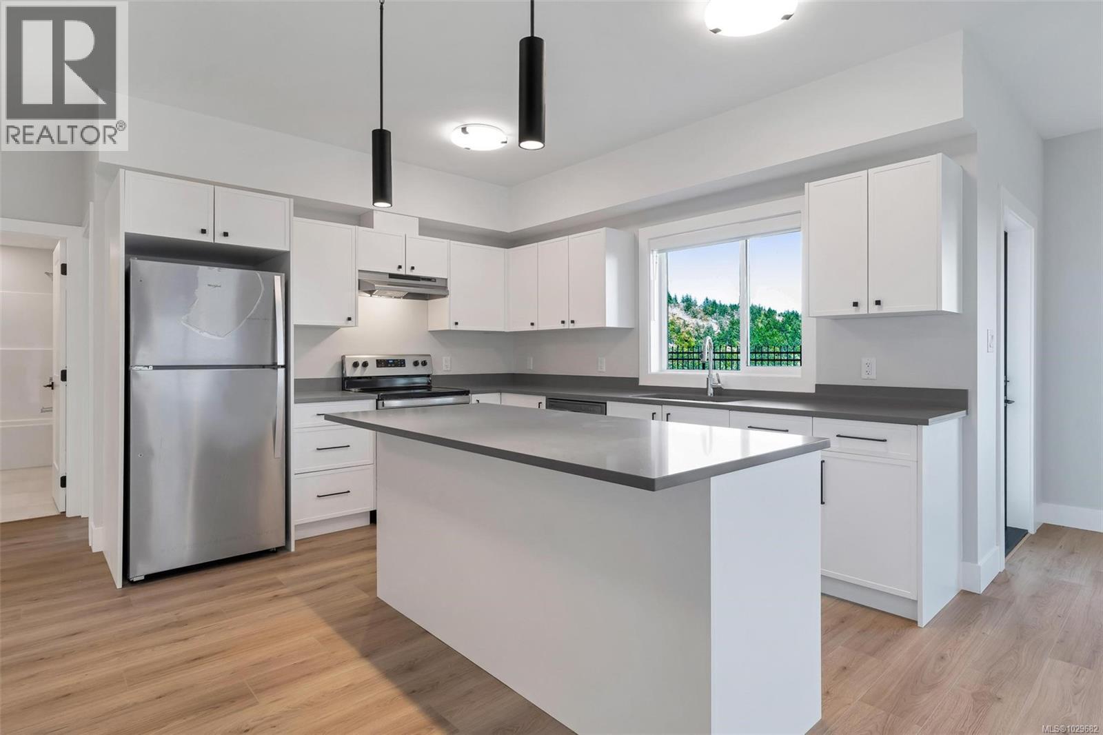 1398 SANDSTONE LANE - 65