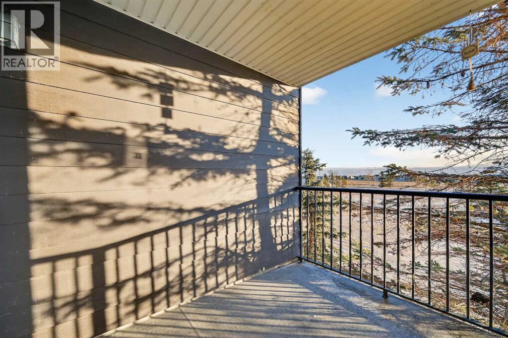 Single Family House for Sale in   Taralake Way NE Taradale Calgary 