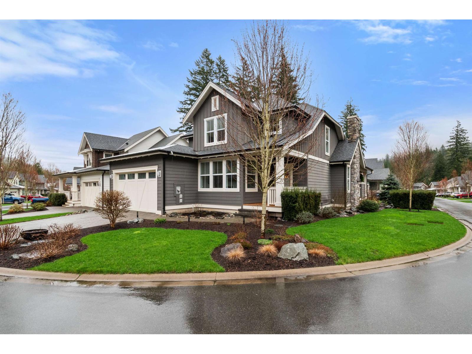 43339 CREEKSIDE Circle - main photo