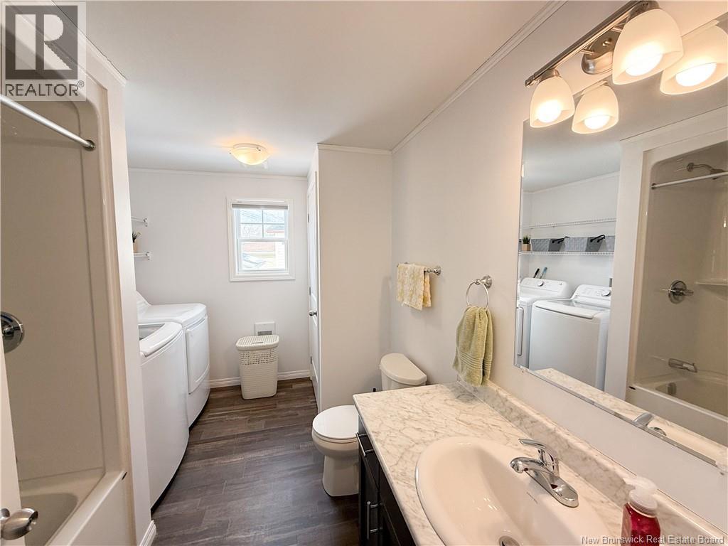 36 Orchard Crescent — photo 15