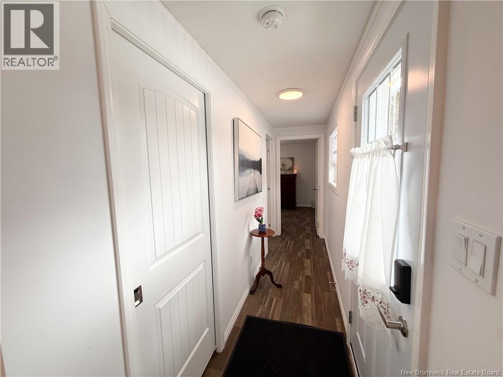 36 Orchard Crescent — photo 18