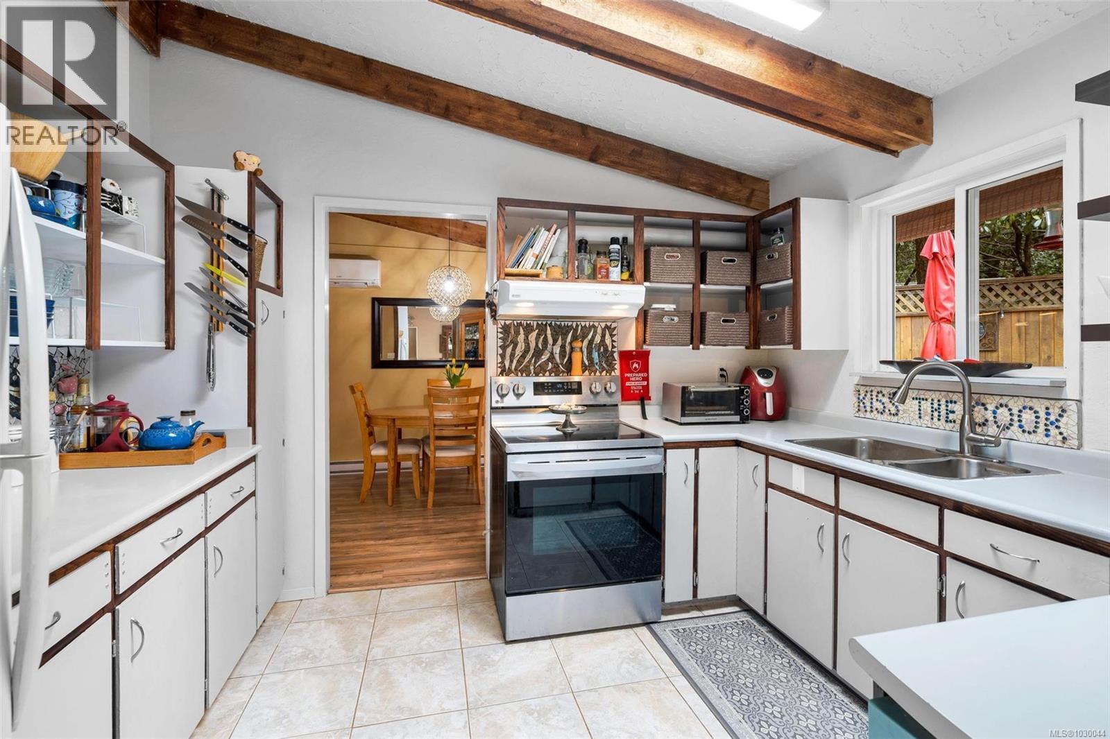 2787 GREGORY RD - 10