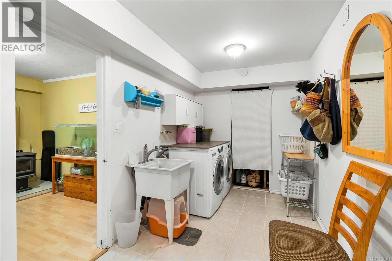 2787 GREGORY RD - 34