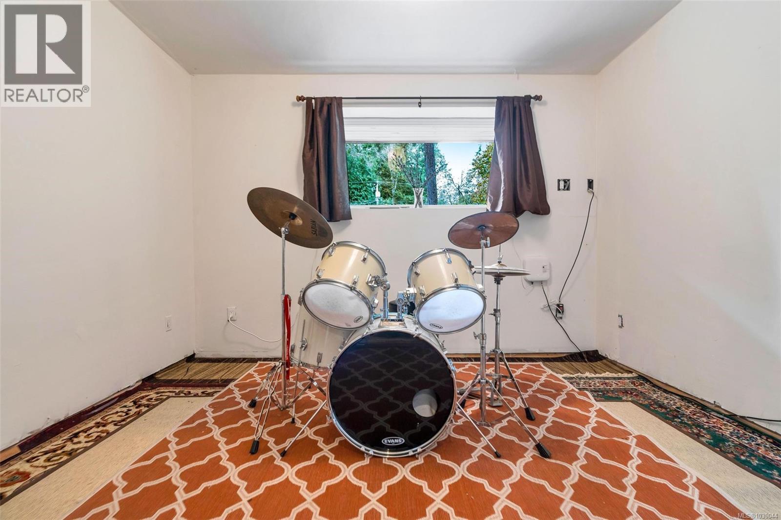 2787 GREGORY RD - 35