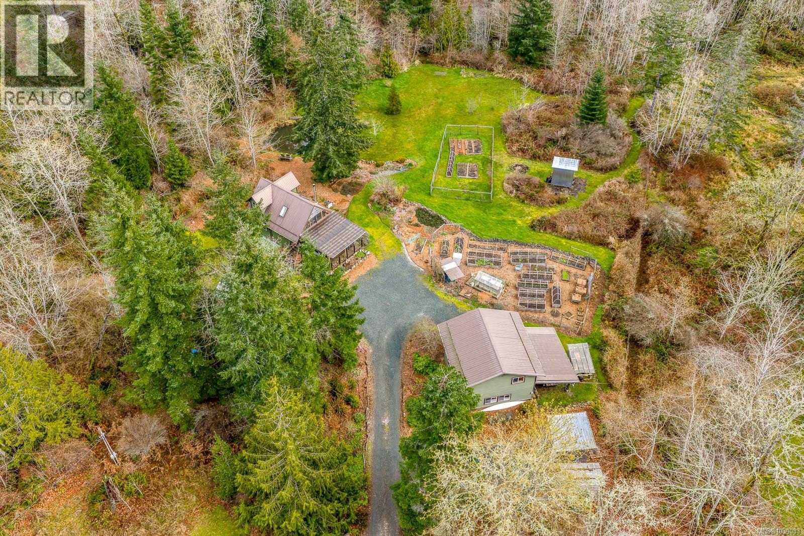 6590 COUNTRY RD - 55