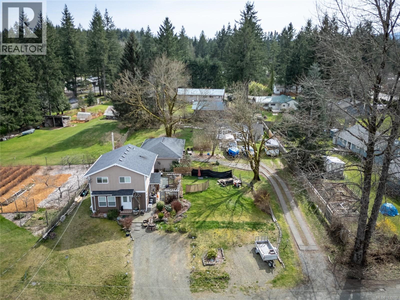 7874 & 7876 FAIRVIEW RD - Image 2