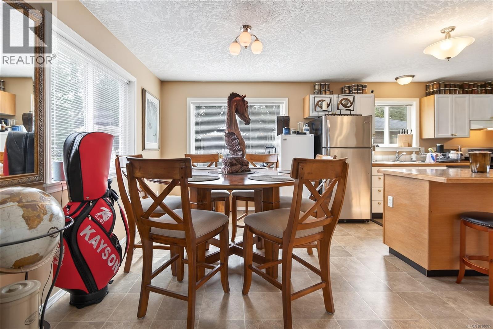 7874 & 7876 FAIRVIEW RD - 21