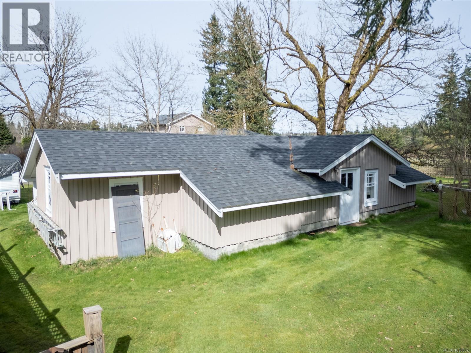 7874 & 7876 FAIRVIEW RD - 56