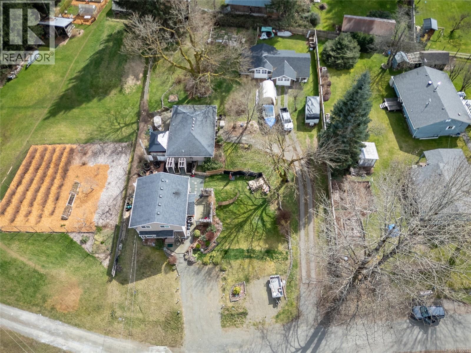 7874 & 7876 FAIRVIEW RD - 61