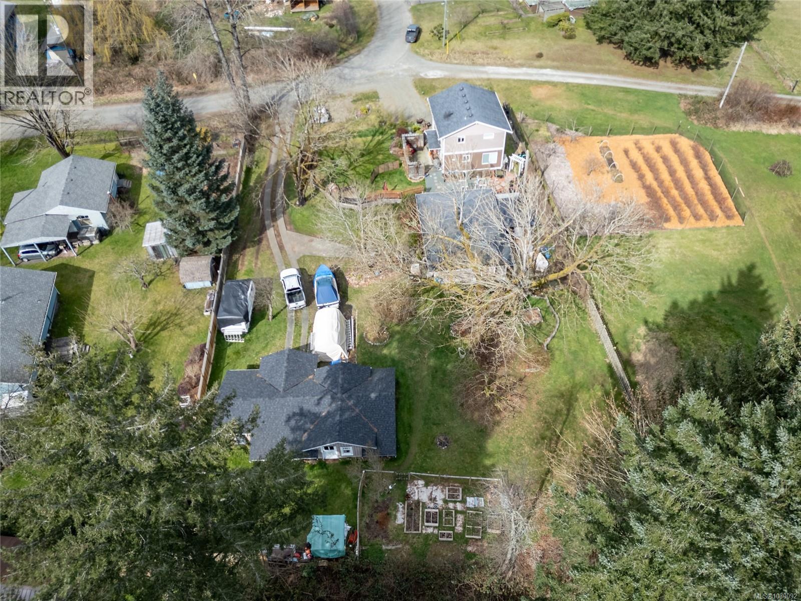 7874 & 7876 FAIRVIEW RD - 68