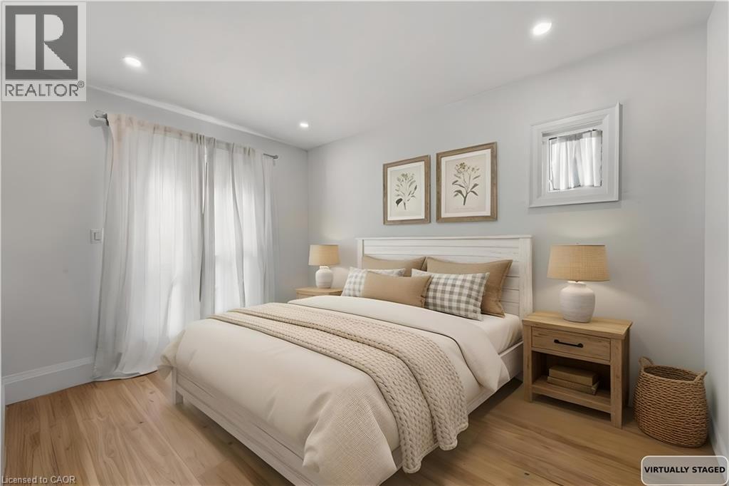 129 JACKSON Street W - 14