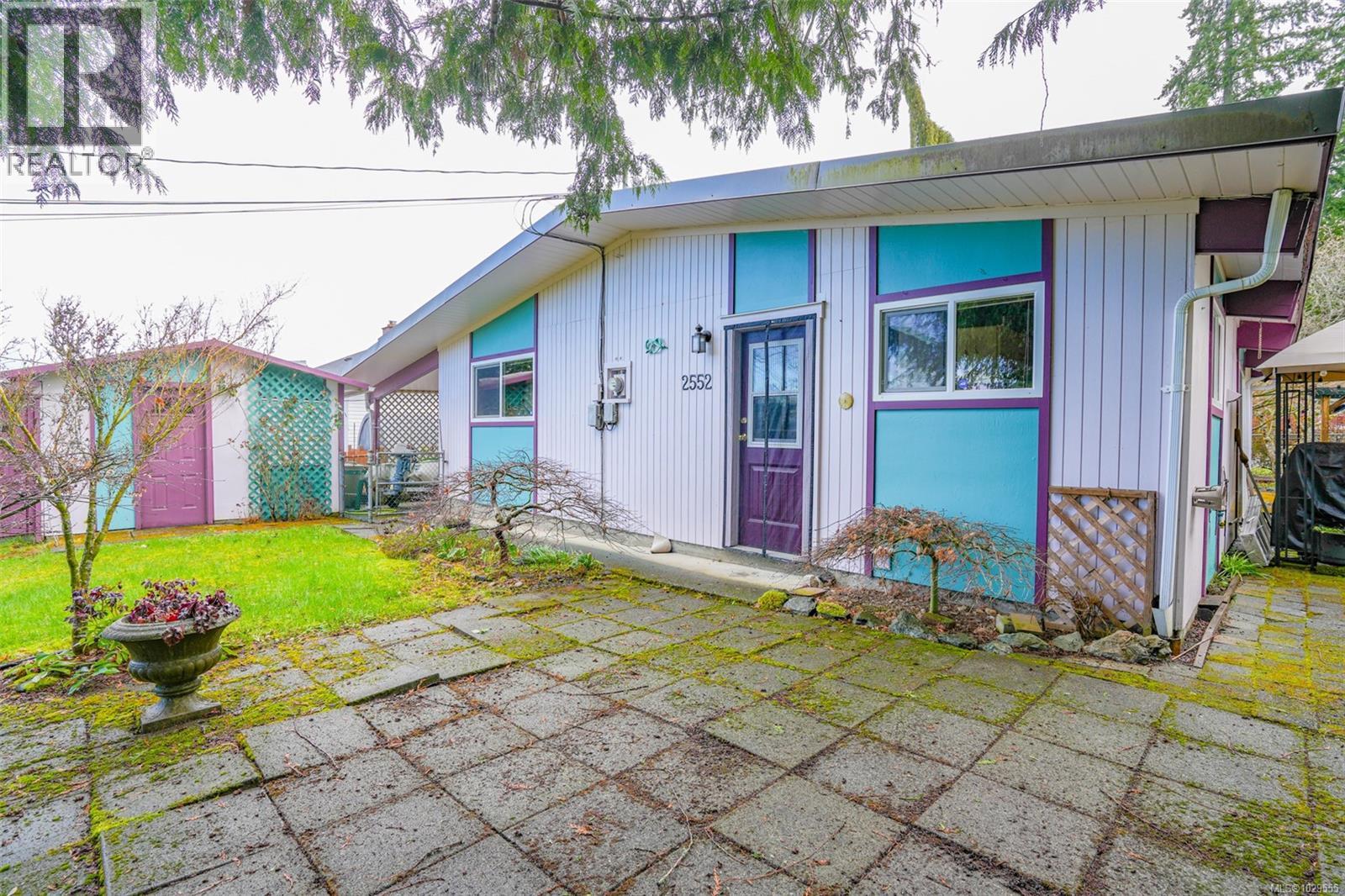 2552 14TH AVE - 32