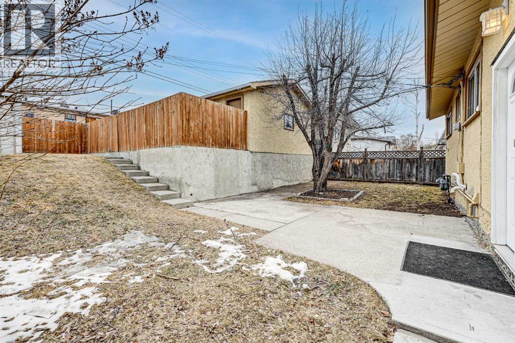 Single Family House Bungalow for Sale in  Fleetwood Drive SE Fairview Calgary 