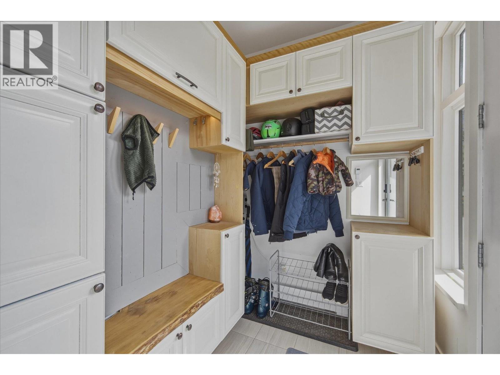 87 1188 MAIN STREET, Squamish