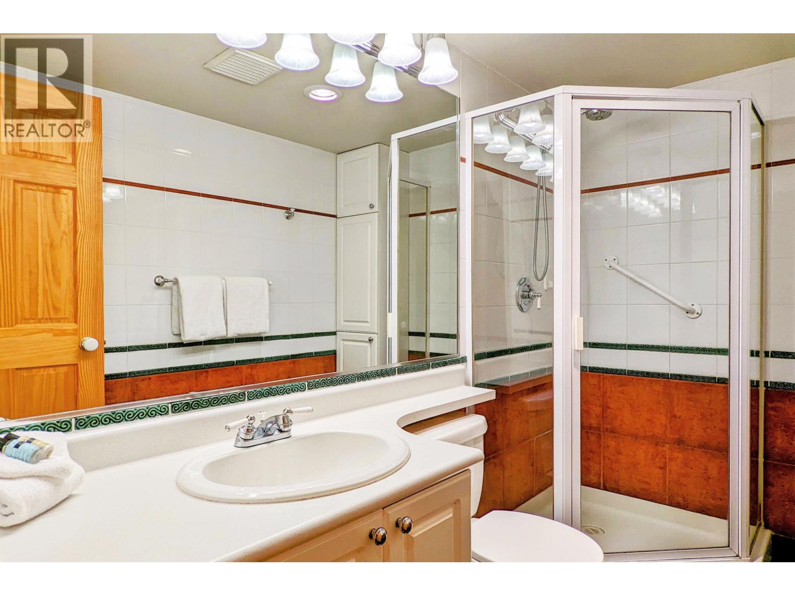 311 4314 MAIN STREET, Whistler