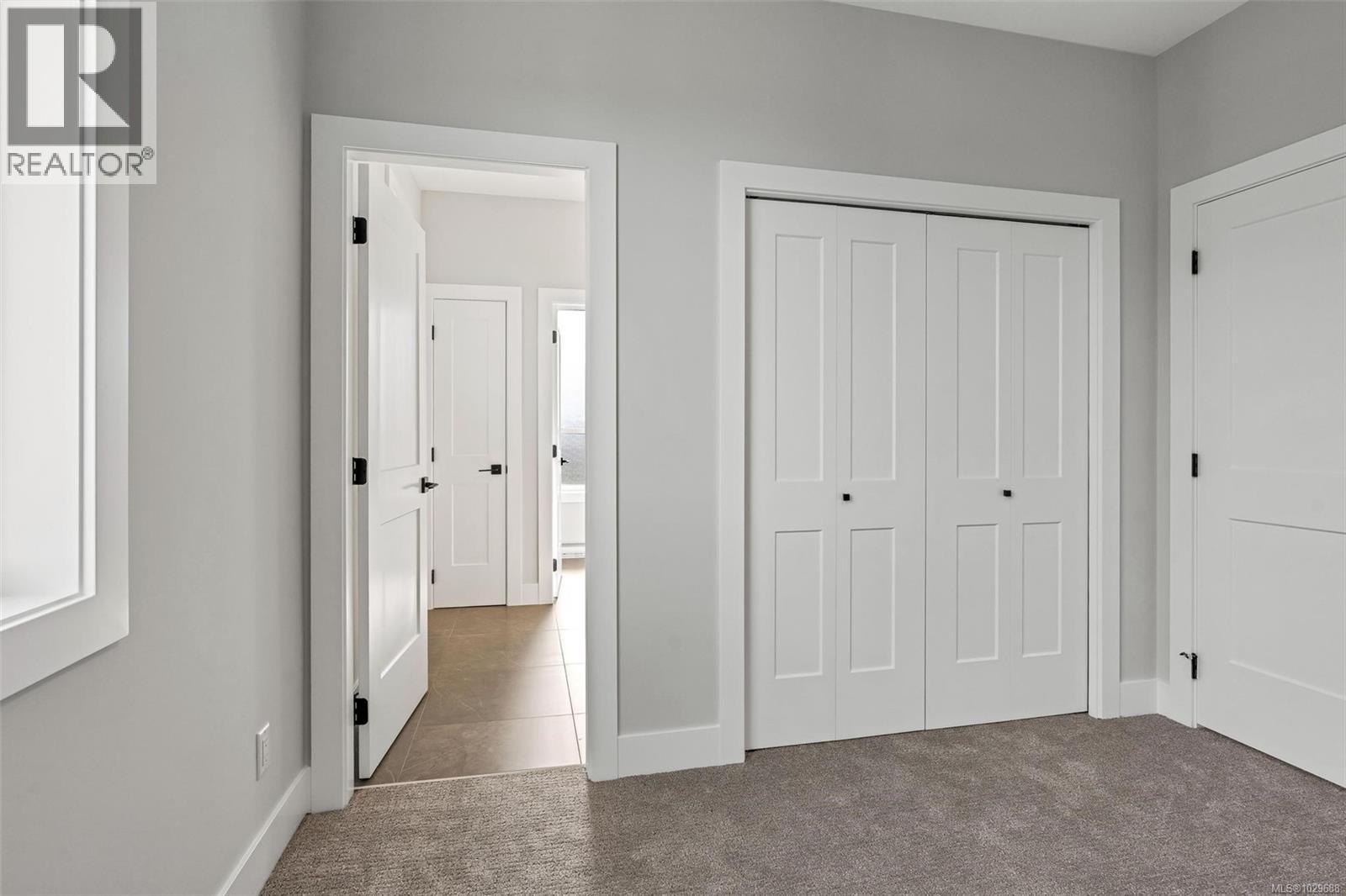 1402 SANDSTONE LANE - 36