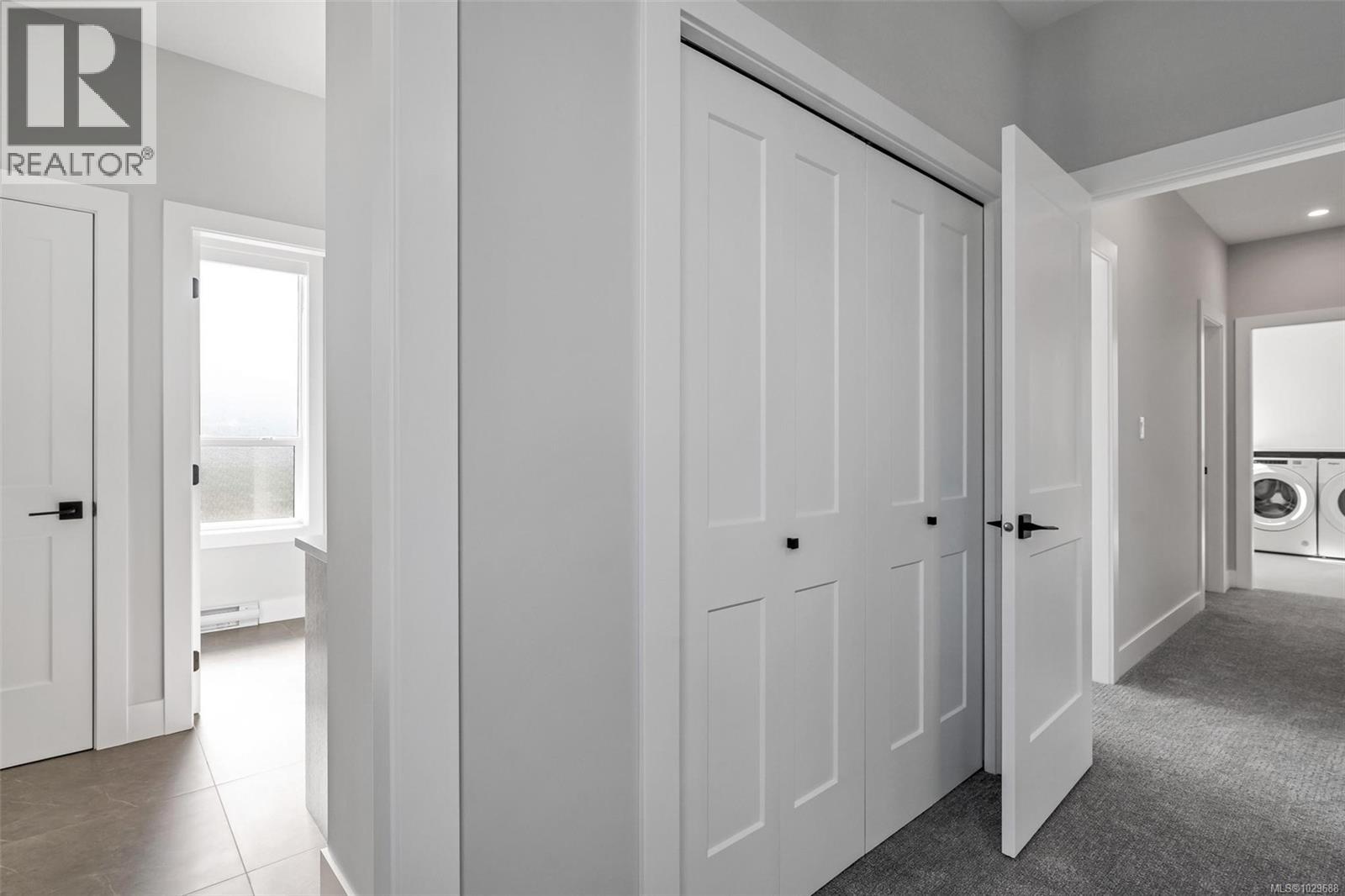 1402 SANDSTONE LANE - 42