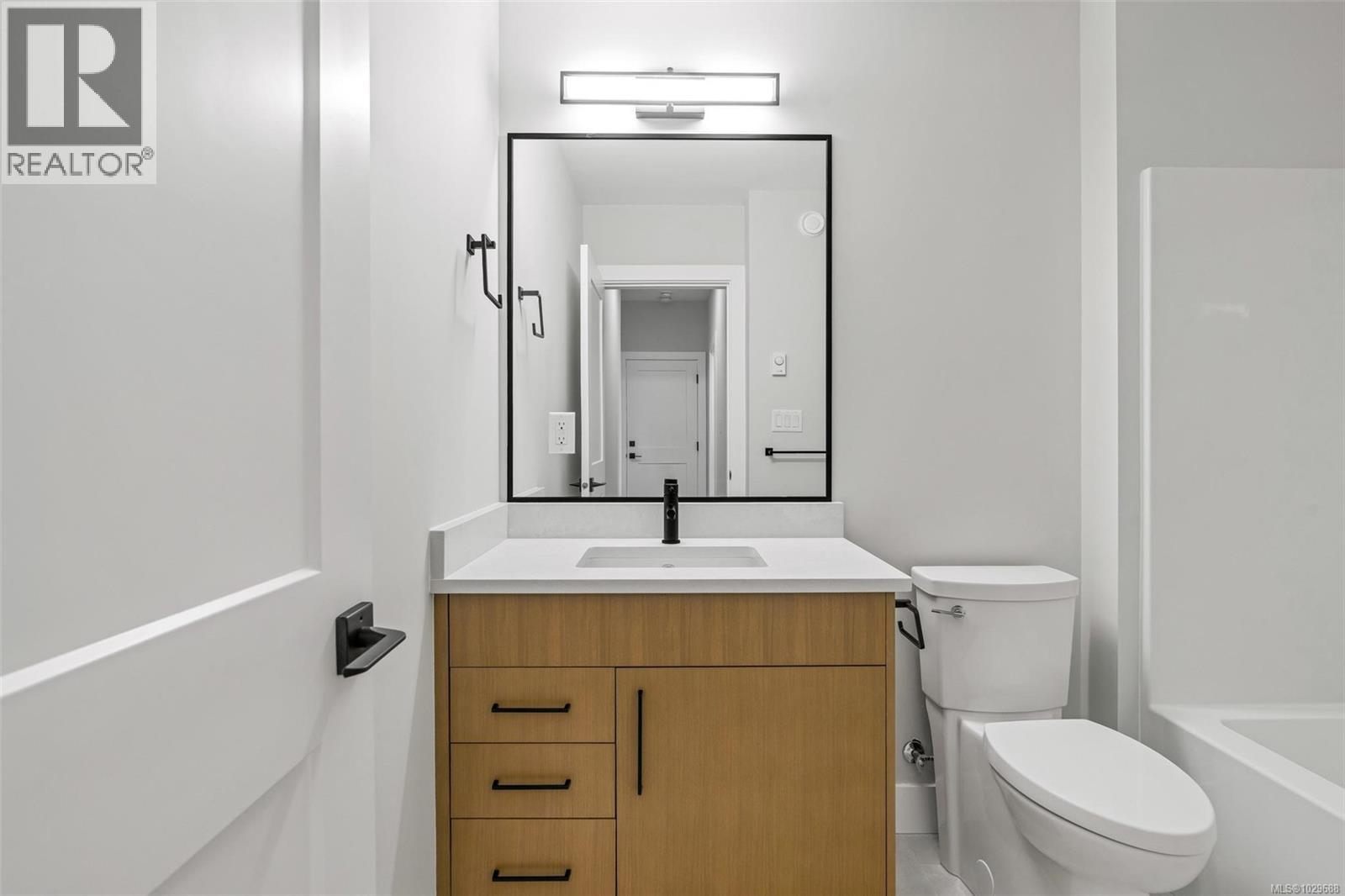 1402 SANDSTONE LANE - 48