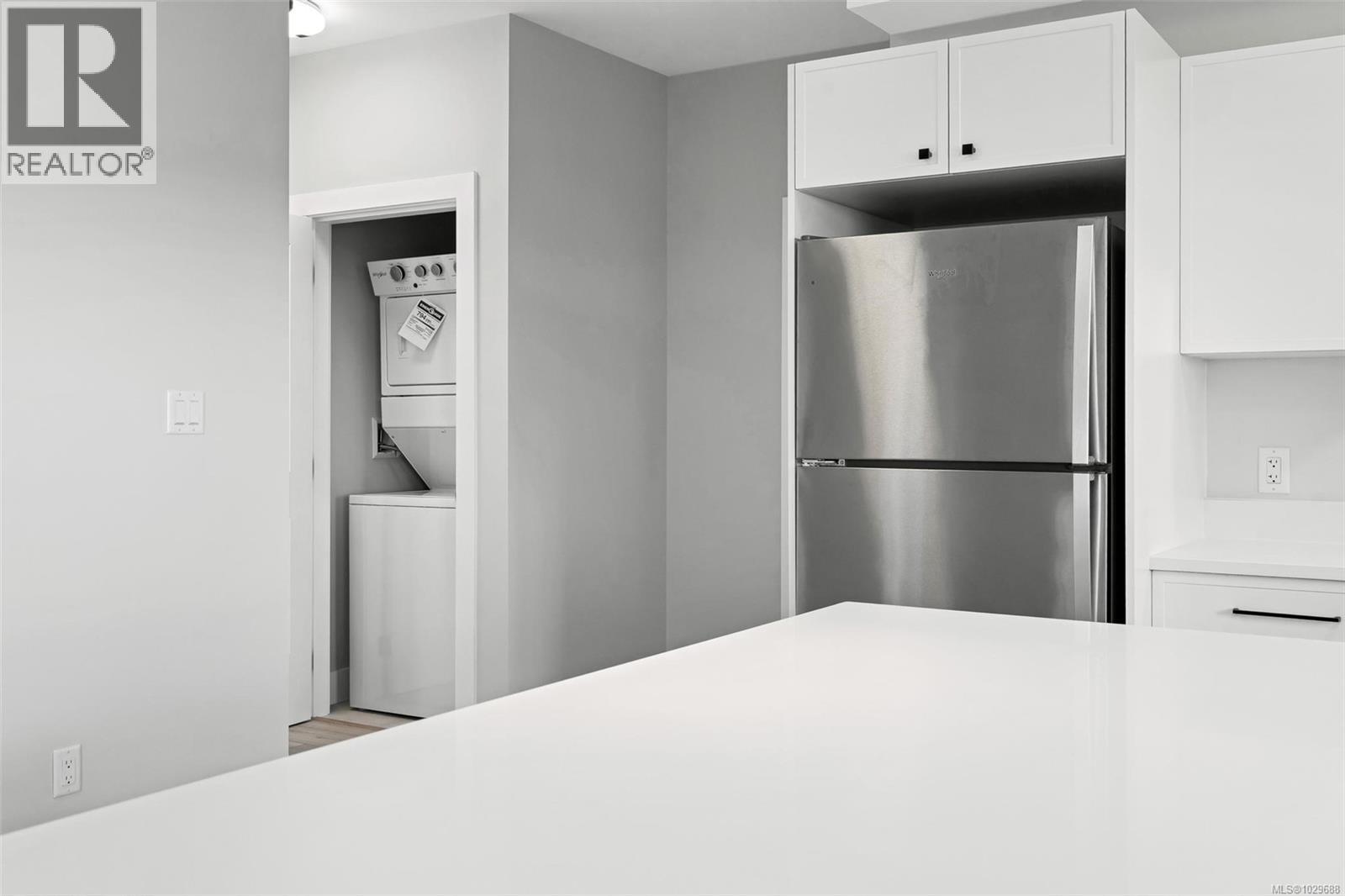 1402 SANDSTONE LANE - 64