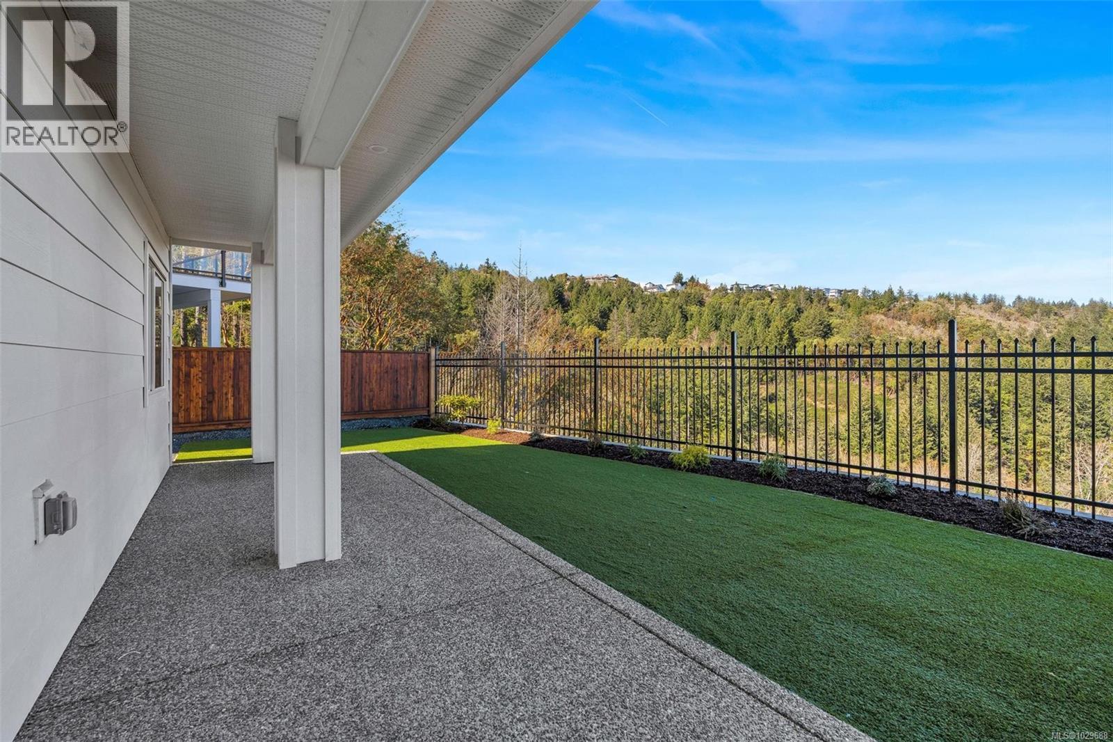 1402 SANDSTONE LANE - 70