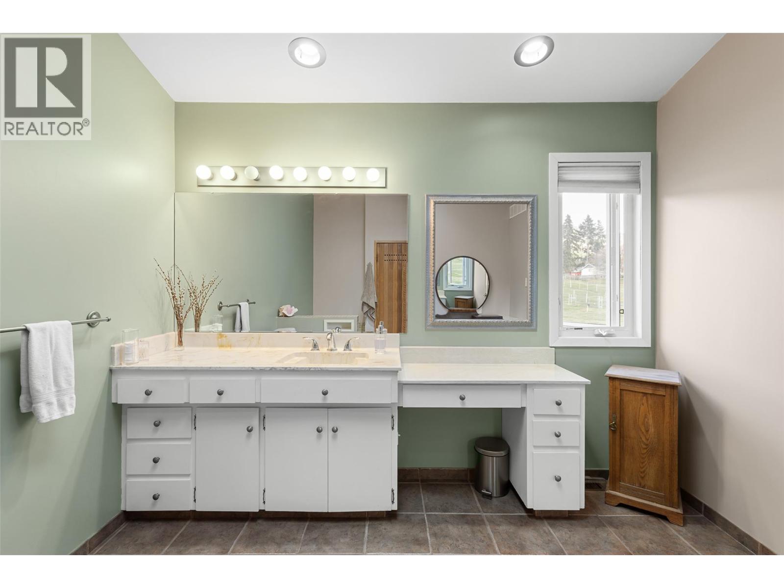  3131 Elliott Road, West Kelowna