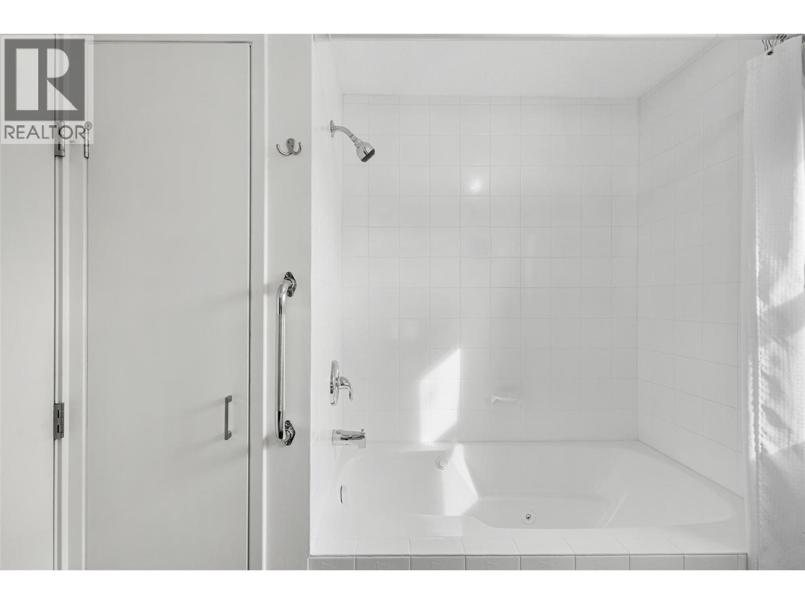  3131 Elliott Road, West Kelowna