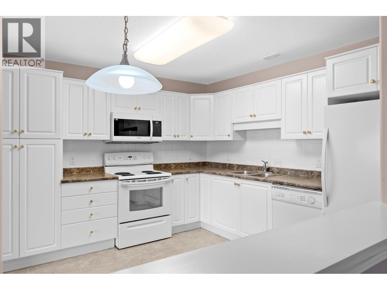 303 1966 Durnin Road, Kelowna