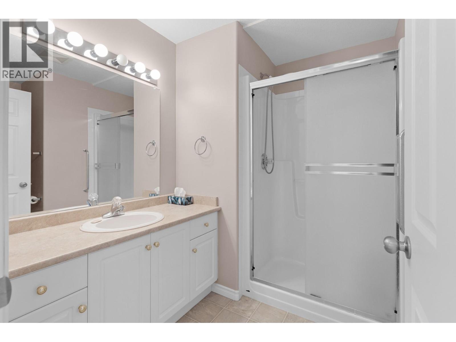 303 1966 Durnin Road, Kelowna