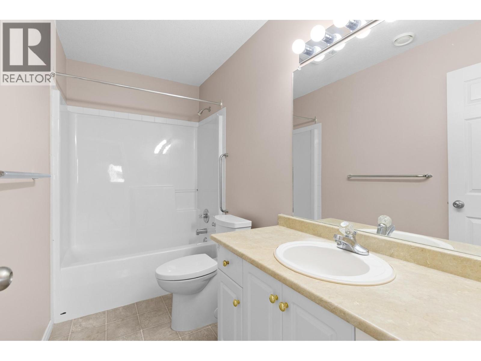 303 1966 Durnin Road, Kelowna