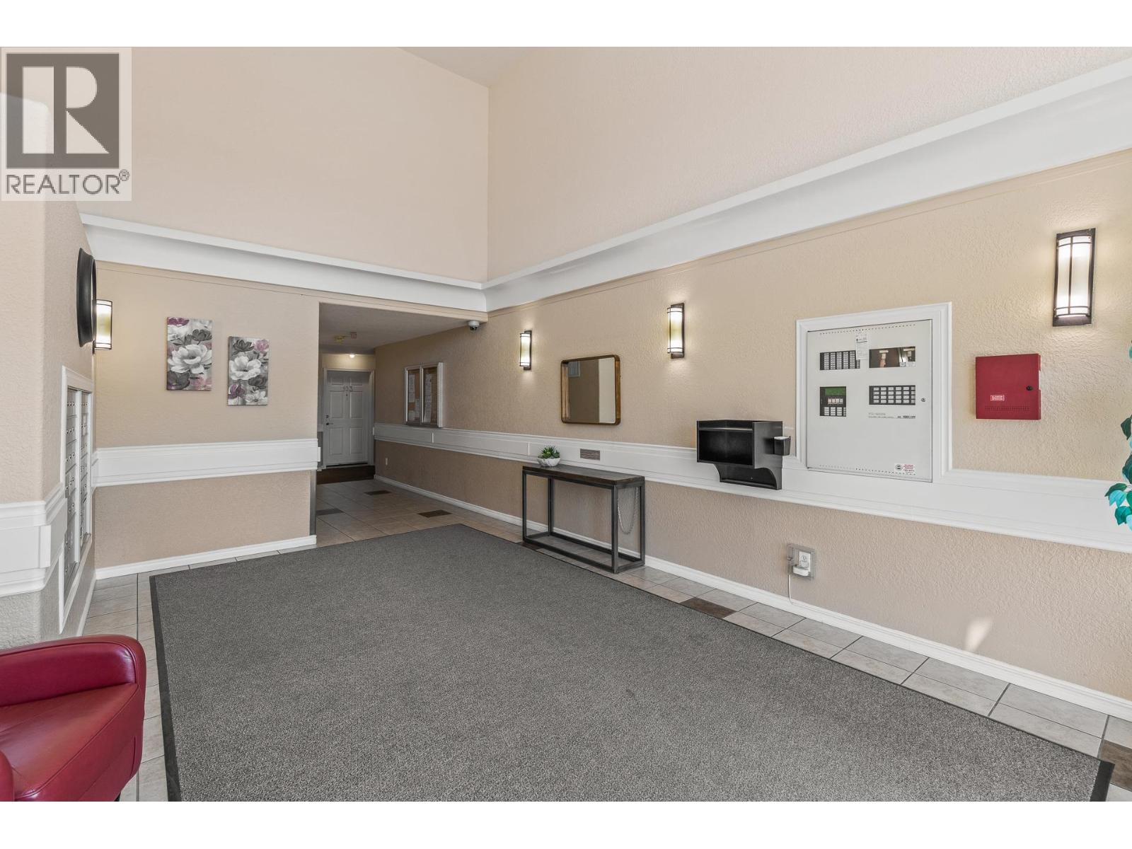 303 1966 Durnin Road, Kelowna