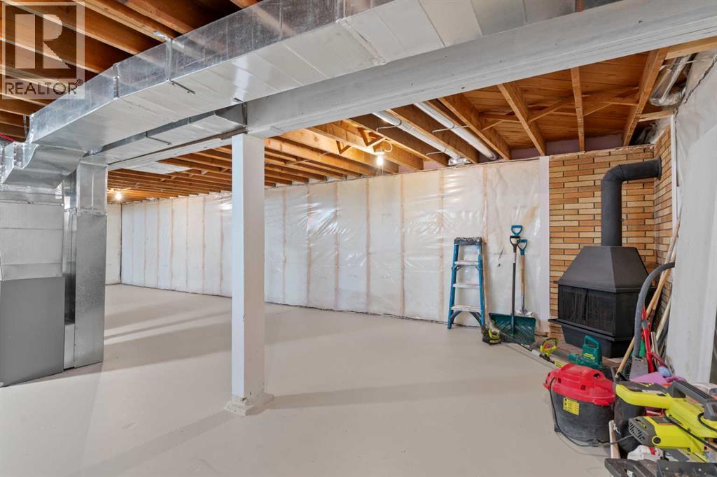 Single Family House Bungalow for Sale in  Haddon Road SW Haysboro Calgary 