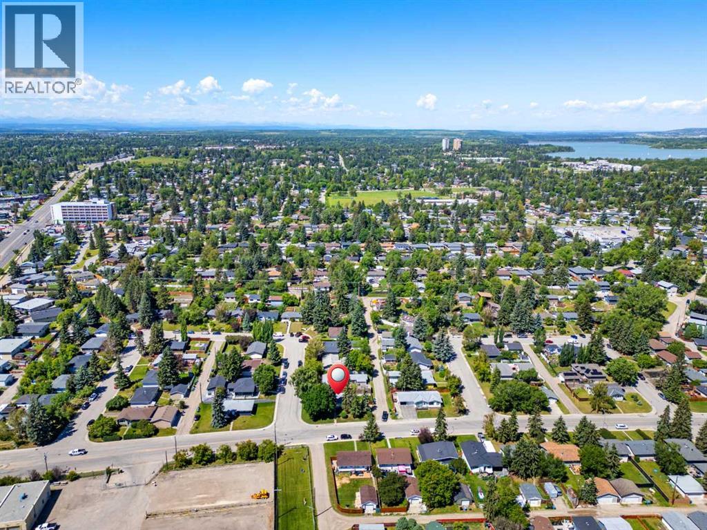 Single Family House Bungalow for Sale in  Haddon Road SW Haysboro Calgary 