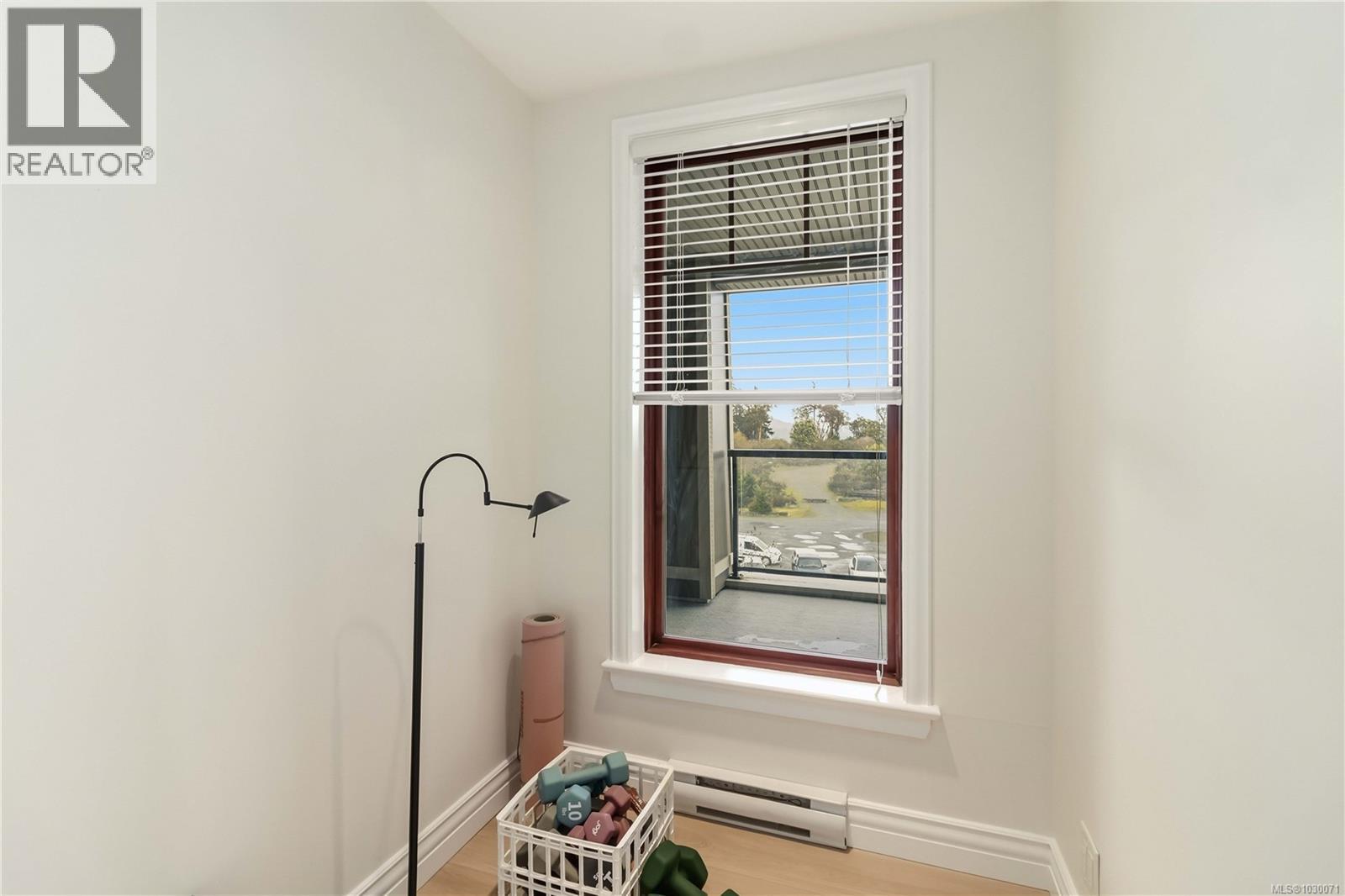 #311 1325 BEAR MOUNTAIN PKWY - 24