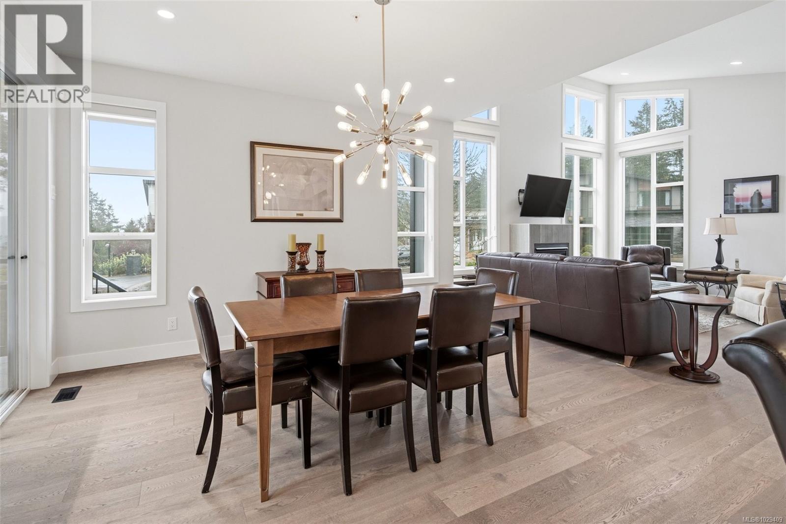 2040 RIVERS CROSSING SE - 18