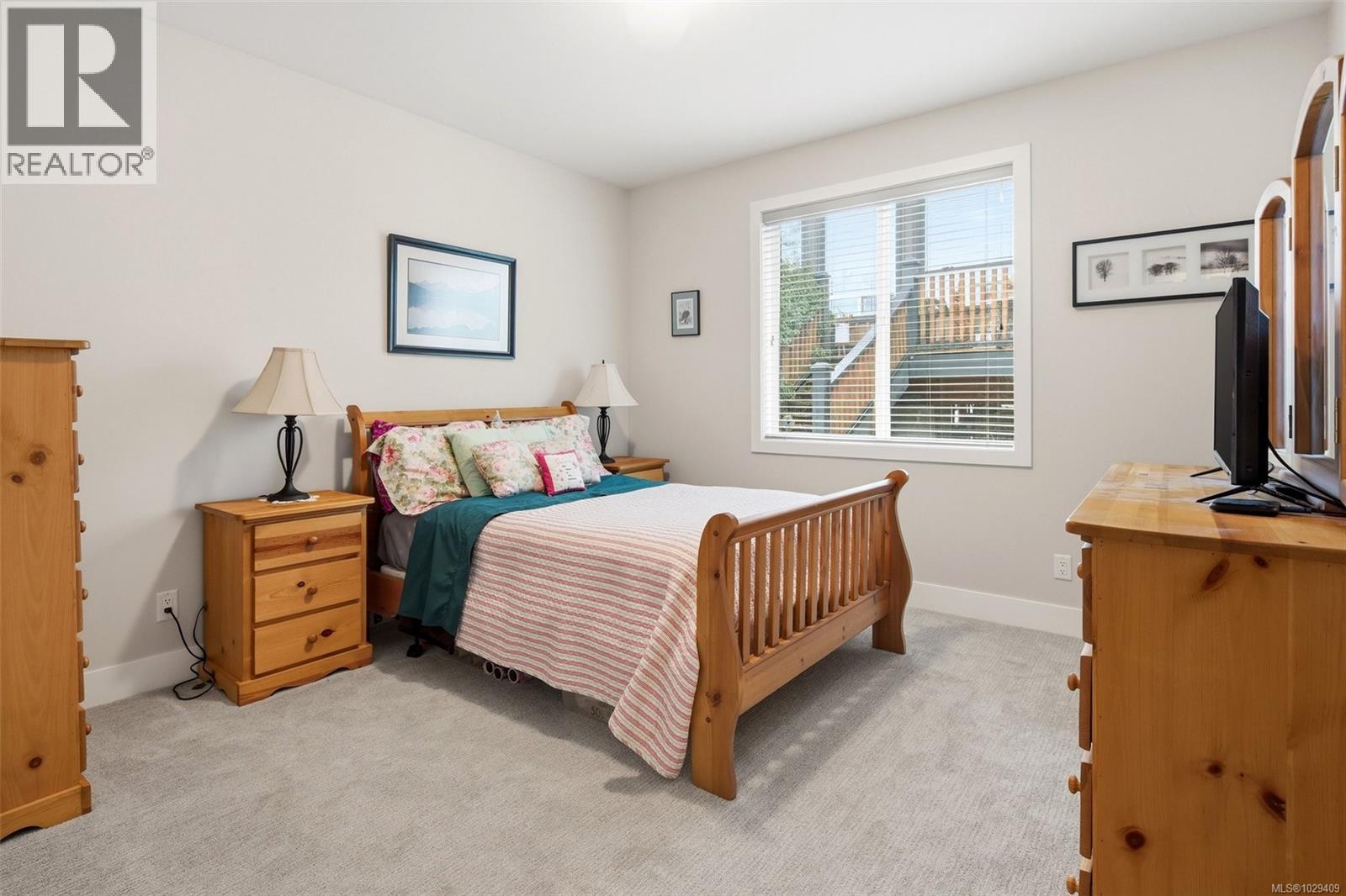 2040 RIVERS CROSSING SE - 24