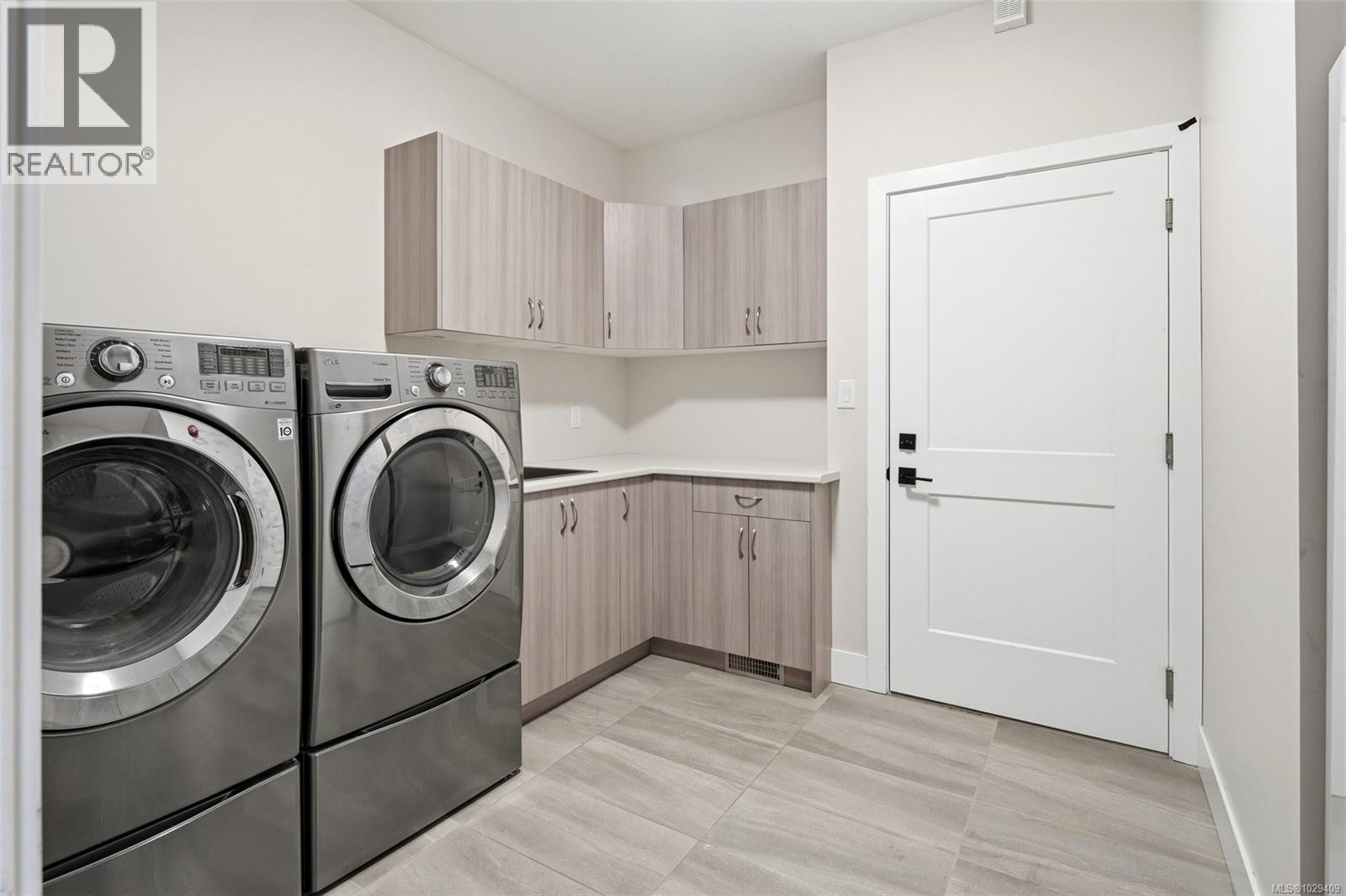 2040 RIVERS CROSSING SE - 27