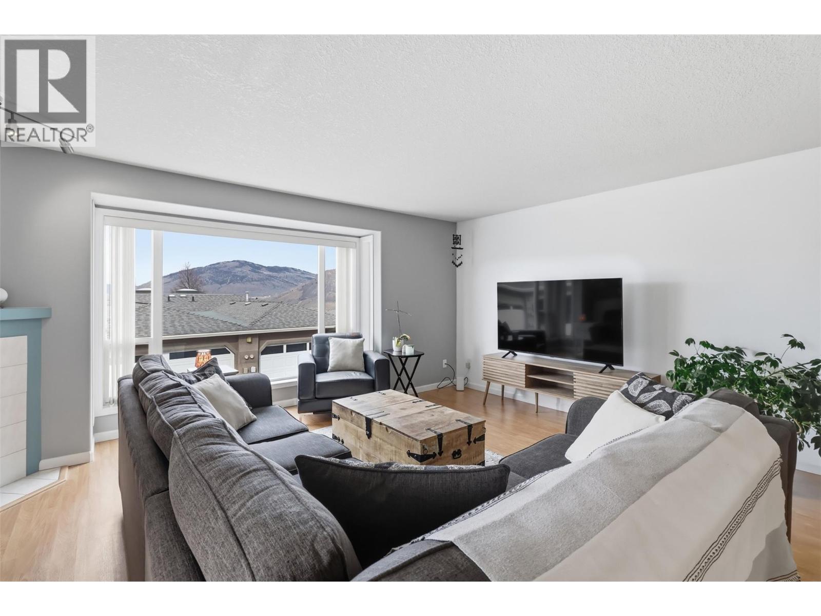 255 PEMBERTON Terrace Unit# 39, Kamloops