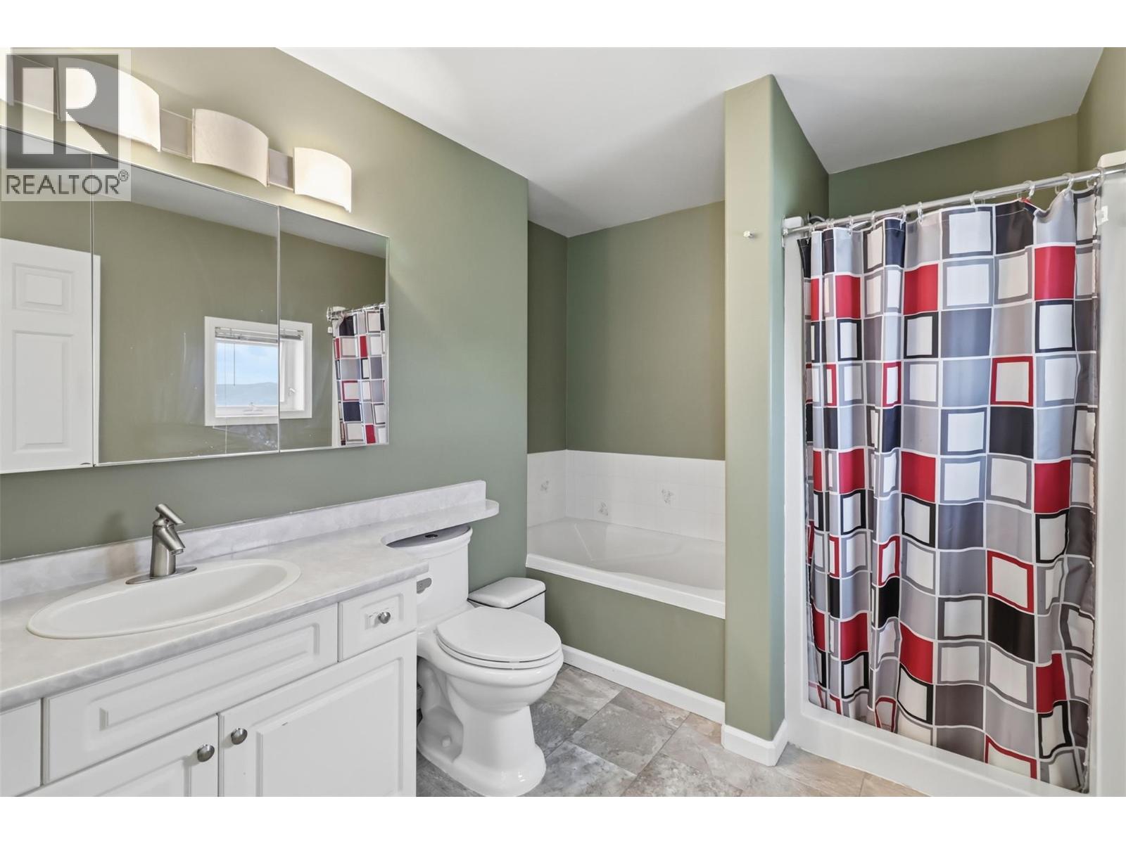 255 PEMBERTON Terrace Unit# 39, Kamloops