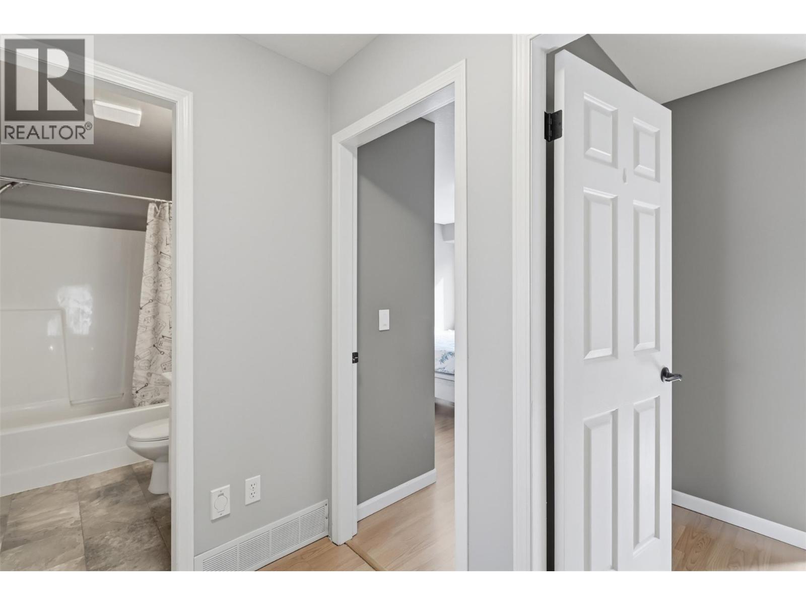 255 PEMBERTON Terrace Unit# 39, Kamloops